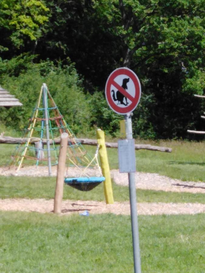Ferienwohnung Mit Kleinem Garten Sonnenbuhl Luaran gambar
