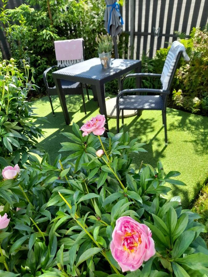 Ferienwohnung Mit Kleinem Garten Sonnenbuhl Luaran gambar